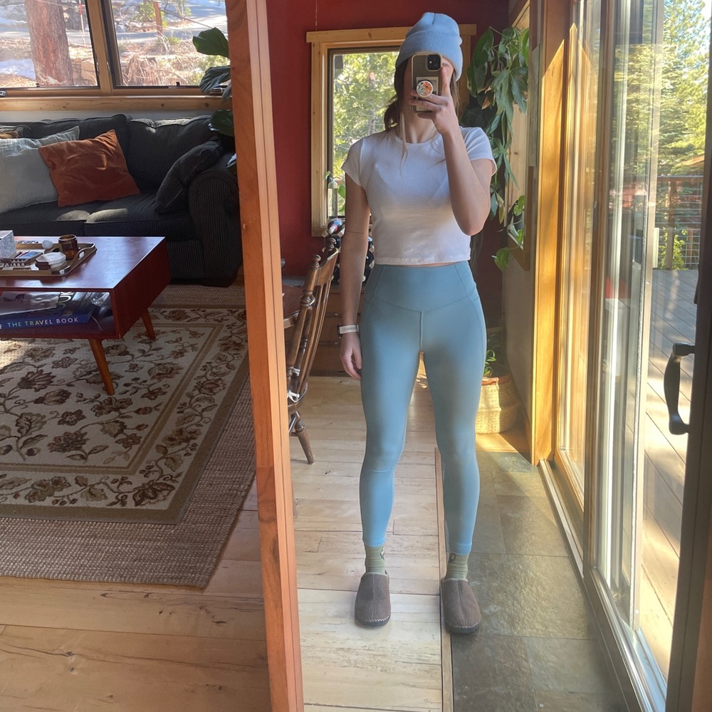 Blue leggings